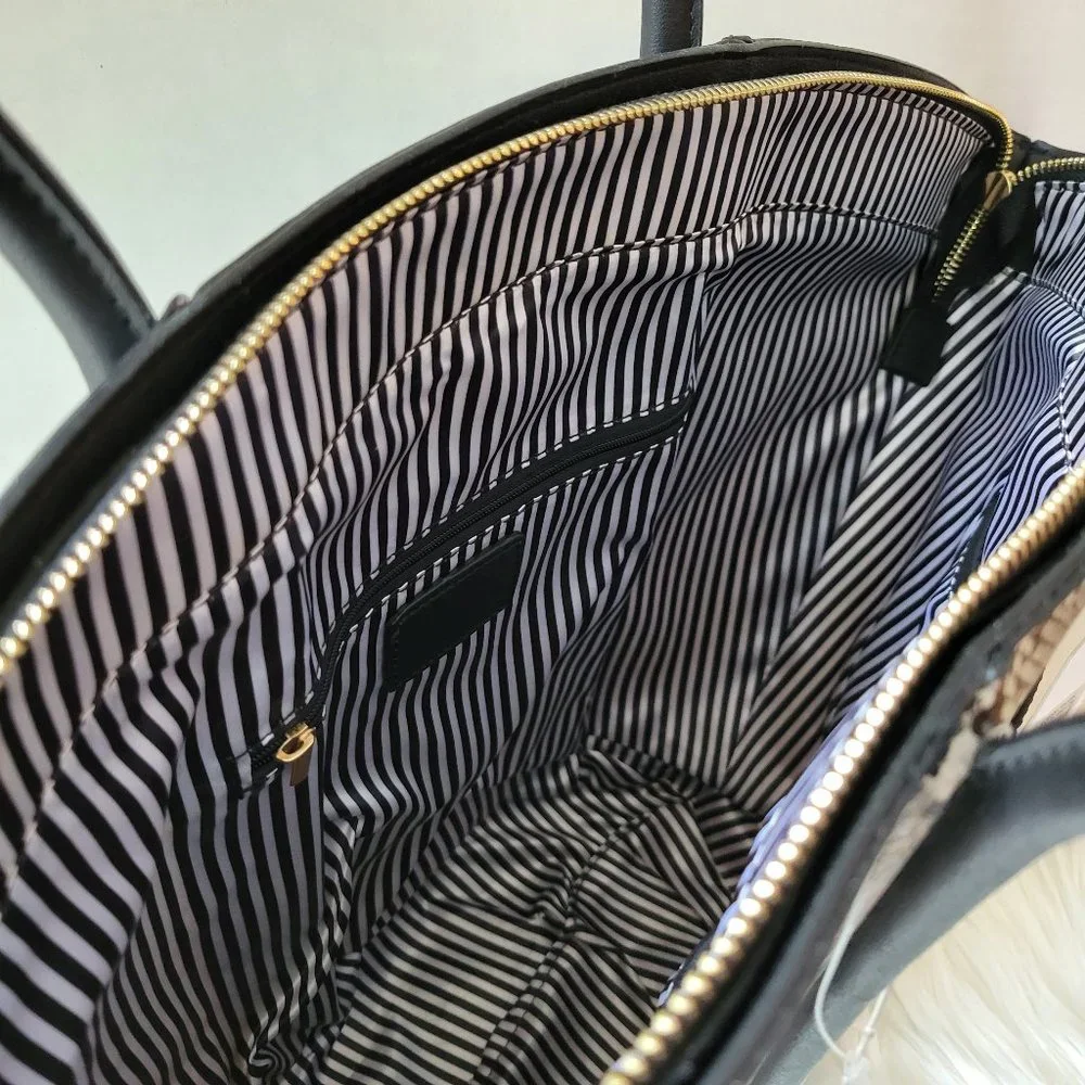 Park Ave Collection Oversized Faux Snake Tote